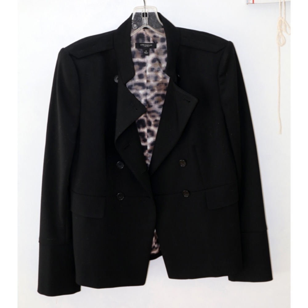 Black Jacket with a Great Leopard Print Lining